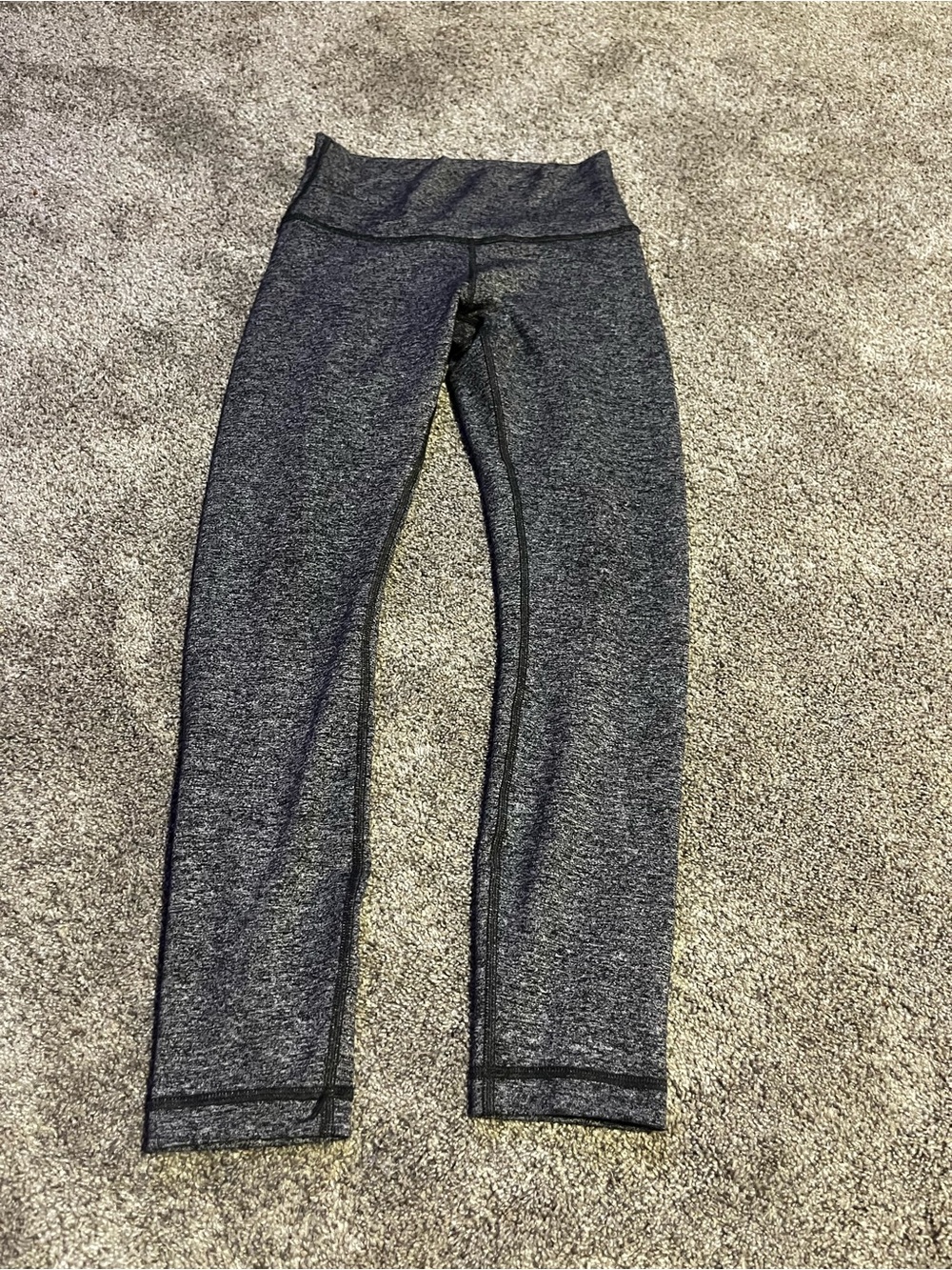 Lululemon Align Inseam 24” Size 6 Heathered Black Leggings Yoga Pants